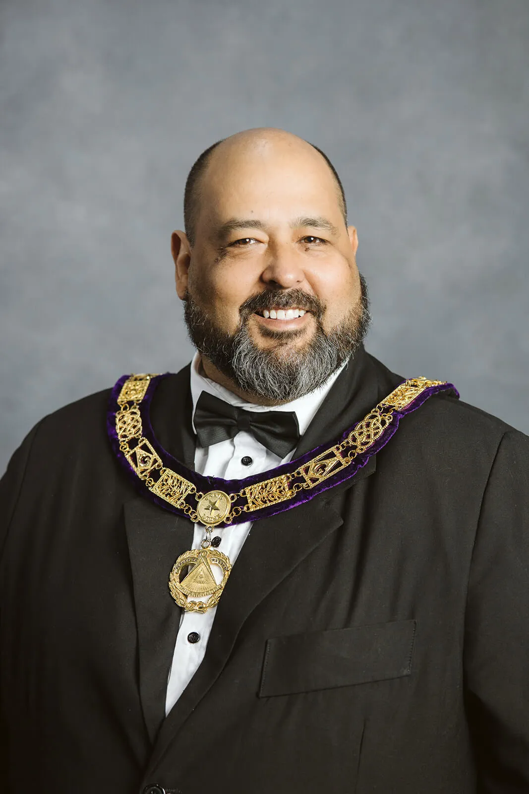 M.W. Alfonso O&ntilde;ate Armstrong , Grand Master
